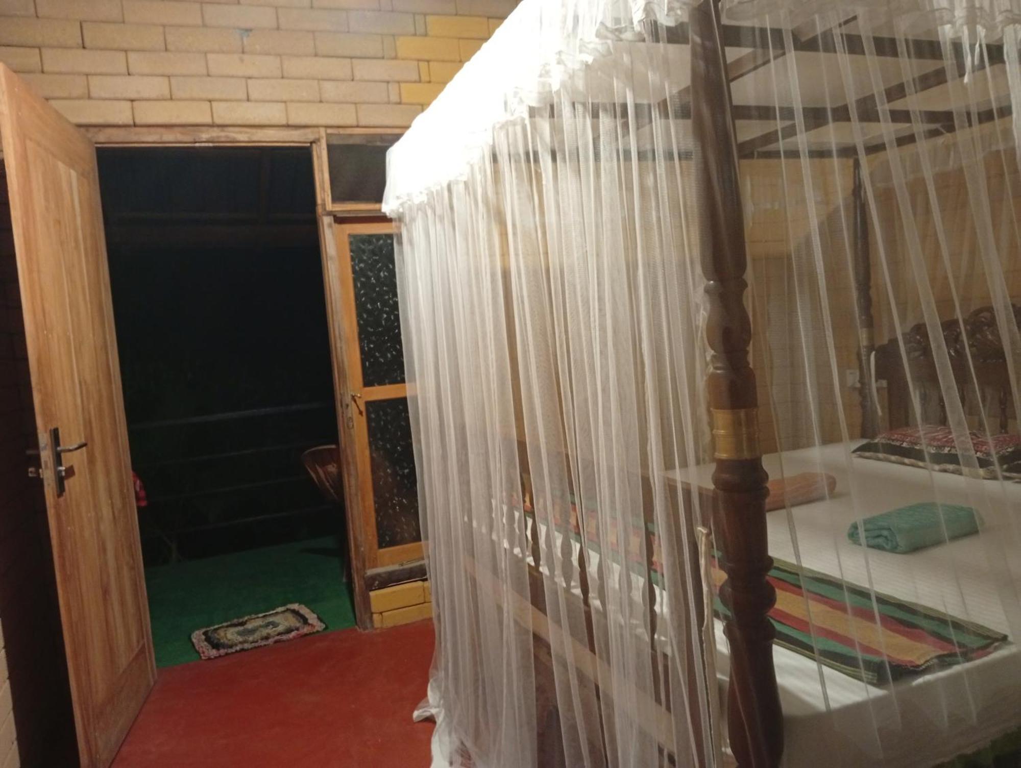 Jungle Guest ,Mirissa Hotel Ngoại thất bức ảnh